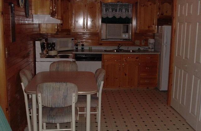 Sunset Cottages # 2 - Summerside, Prince Edward Island