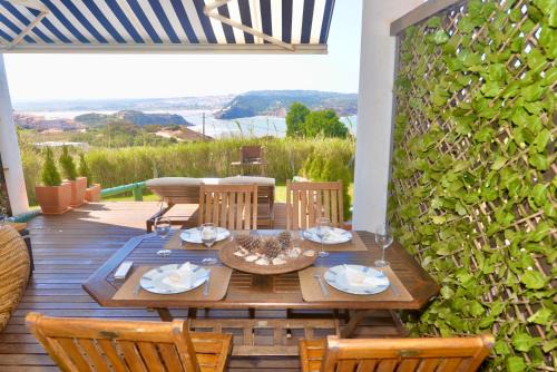 Sunset - Fantastic 1 bedroom apartment sleeps 4 in amazing complex
