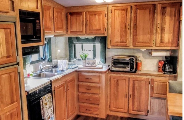 Sunset Glamper, Inground Pool, Pet friendly!