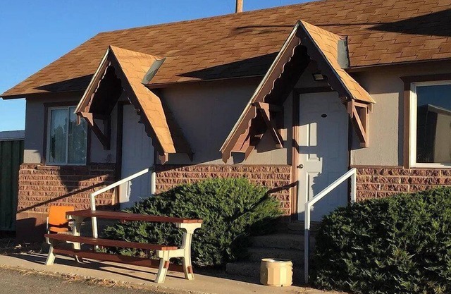 Sunset Inn