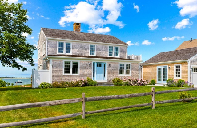 Ideal Beach House Waterfront en el puerto de Barnstable; 155-Ba