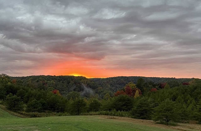 Sunset Ridge- Natural Bridge, Sunset View, Hot Tub
