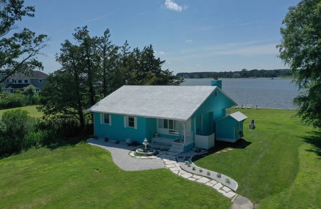 Sunset Serenity! Tranquil Direct Waterfront house in West Ocean City, MD!