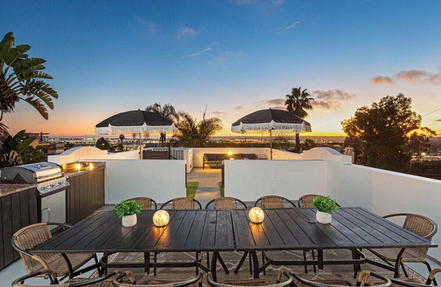 Sunset Terrace|Hot Tub|King Bed|Game Room|Parking