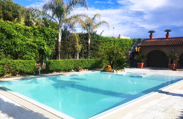 Sunset White Loft mit Pool