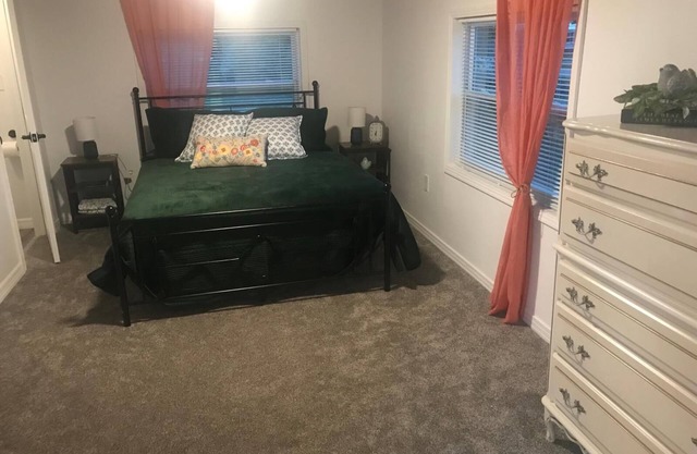 Sunshine Acres is a cozy just remodeled home for your family in Arcadia Fl!