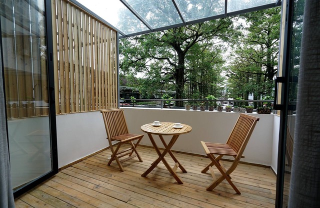 SUNSHINE Hotel
