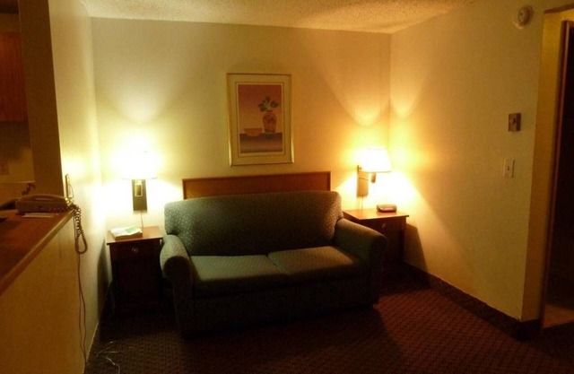 Sunshine Motel II