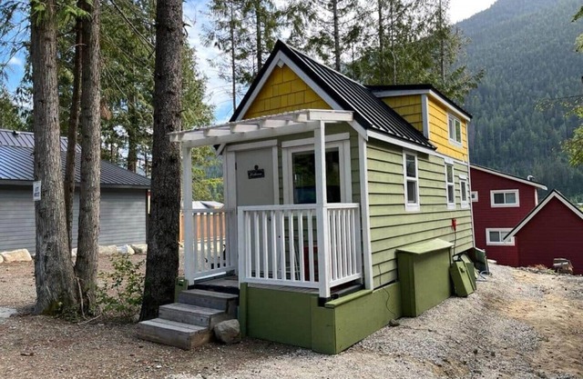 Sunshine Valley - Tiny Home