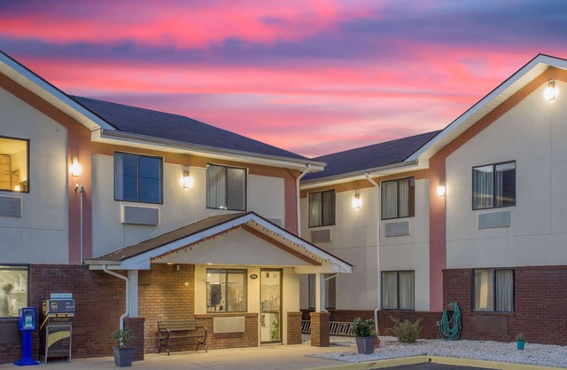 Super 8 by Wyndham Appomattox VA