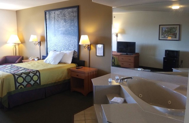 Super 8 by Wyndham Columbia East