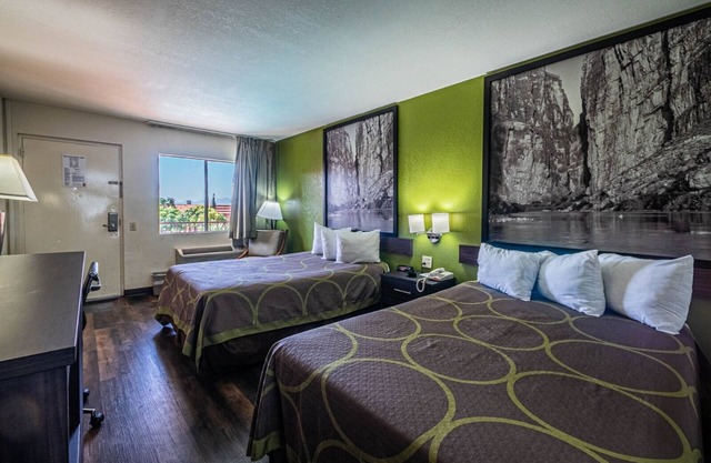 Super 8 by Wyndham El Paso Airport