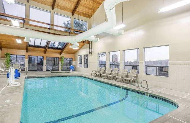 Super 8 by Wyndham Grants Pass