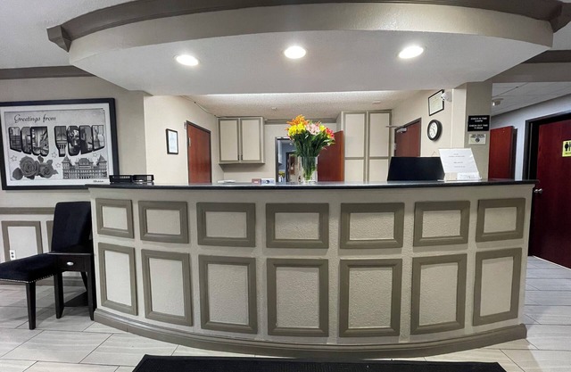 Super 8 by Wyndham Ithaca
