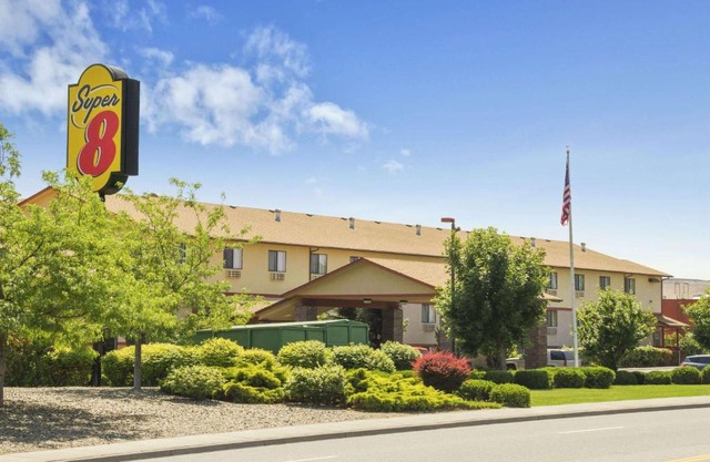 Super 8 by Wyndham Kennewick