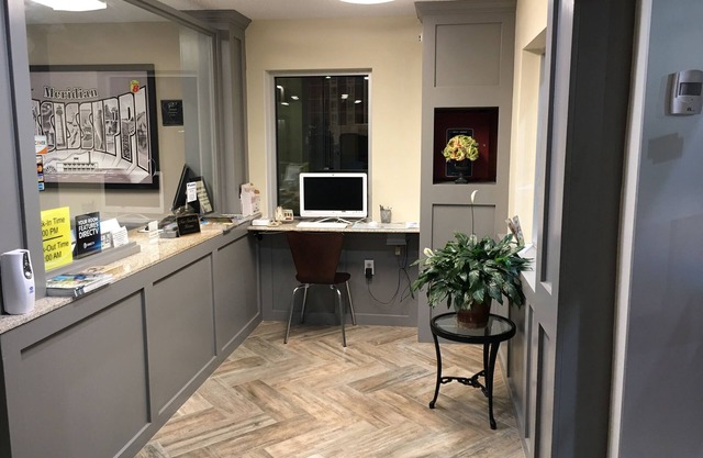 Super 8 by Wyndham Meridian