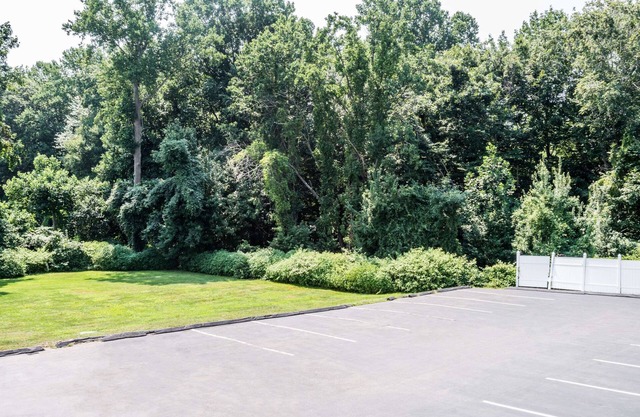 Super 8 by Wyndham Old Saybrook