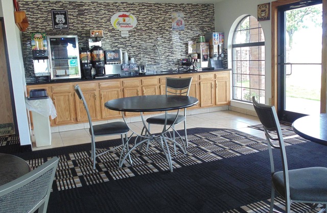 Super 8 by Wyndham Sapulpa/Tulsa Area