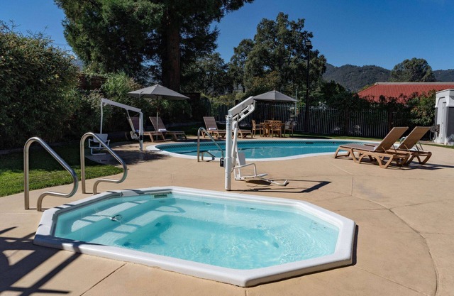 Super 8 by Wyndham Ukiah