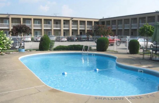 Super 8 by Wyndham Windsor/Dougall