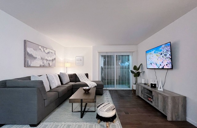 Super Convenient, Cozy 2B1b Apartment, Berkeley