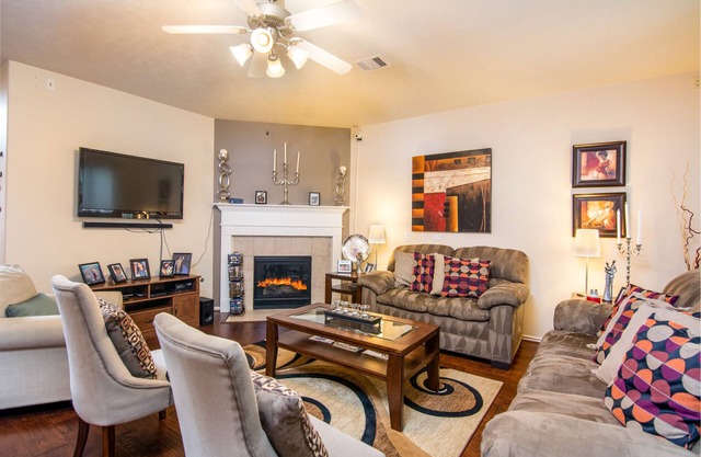 Super COZY 4 bdr home w beautiful gazebo terrace!!
