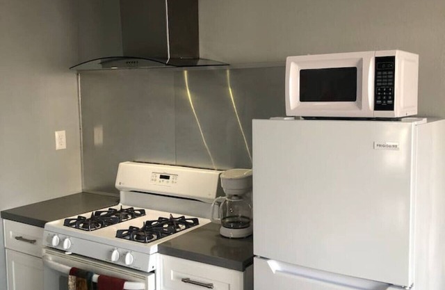 Super Cute & Modern ★ Little Studio