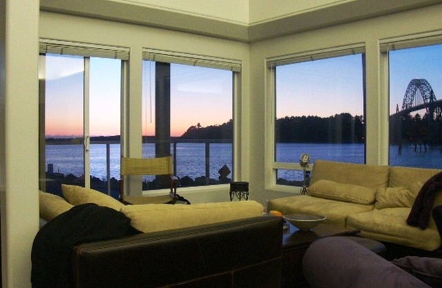 Ehrfürchtiges Oregon-Küstenhaus; reduzierter Preis für Remander des Sommers!