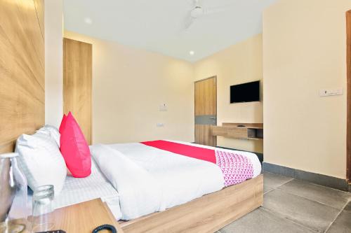 Super Hotel O Blessings Residency