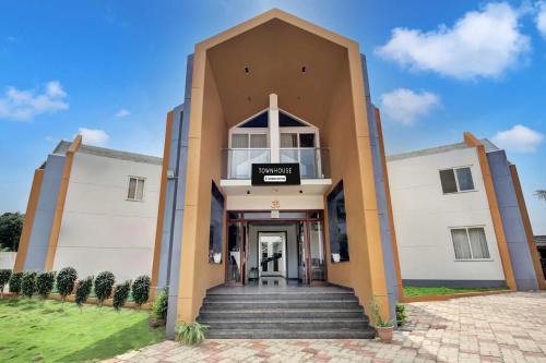 Super Townhouse IIT Dharwad