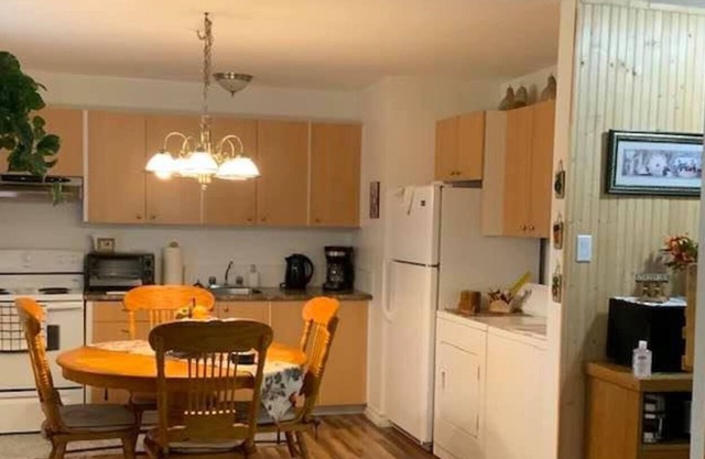 Superb accommodation in the center of Chez Aly commercial activity