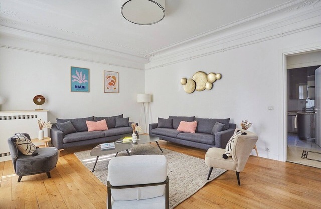 Superb apartment Center of Paris/Montmartre