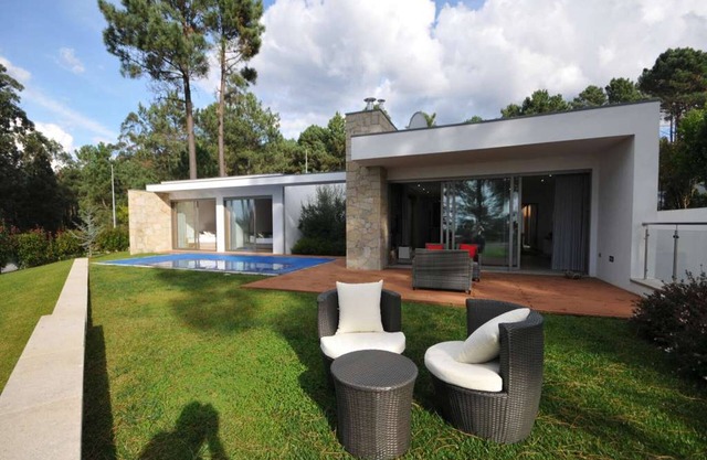Superb Caminha Villa | 5 Bedrooms | Villa Lastello | Great Sea & River Views | Private Garden