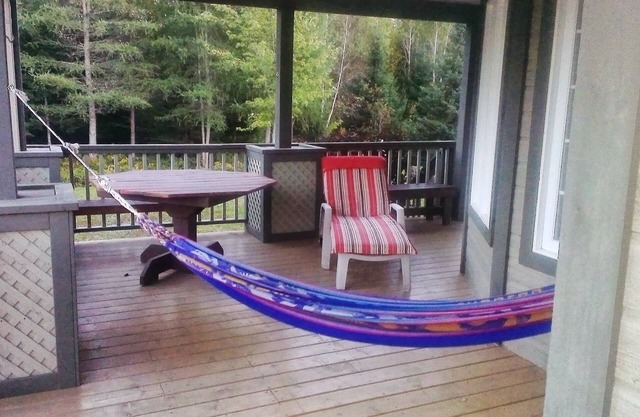 Superb chalet in the Laurentians, Tremblant region