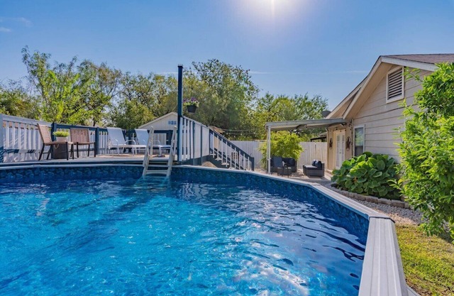 Ihr Zuhause in der Nähe von Lackland & Sea World mit Spielzimmer