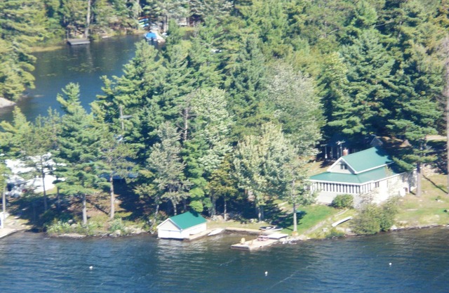 Hervorragendes Seehaus für Ihren Familienurlaub - Trout Lake Waterfront
