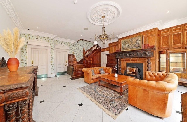 Superb Studio Flat. 5 Minutes From City Centre.
