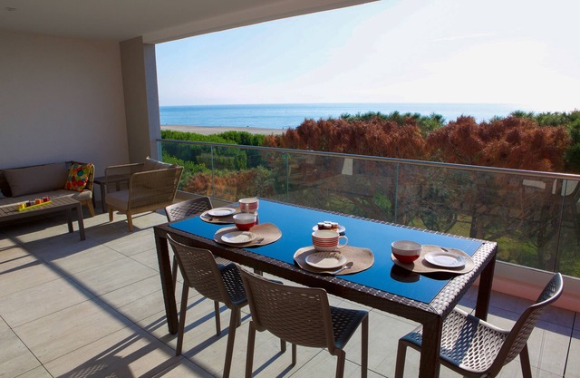 T3-70m2- SCHÖNE AM STRAND -CLIMATISÉ -Terrasse 30m2- WIFI-