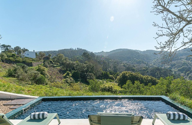 Superb villa with swimming pool