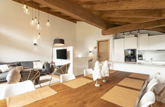 Superior # 3A mit Sauna by Interhome