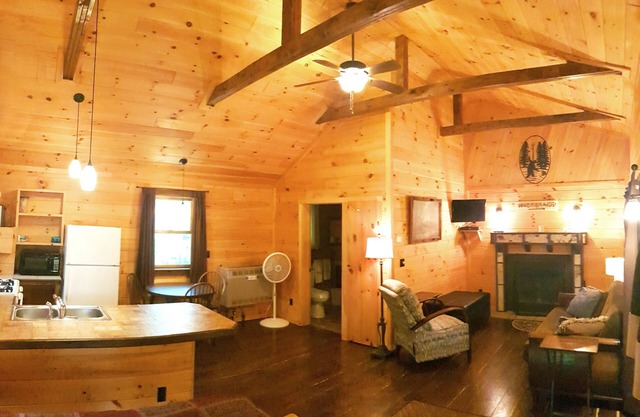 Superior Chalet Hemlock