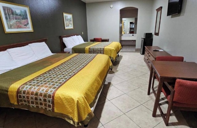 Superior King Room