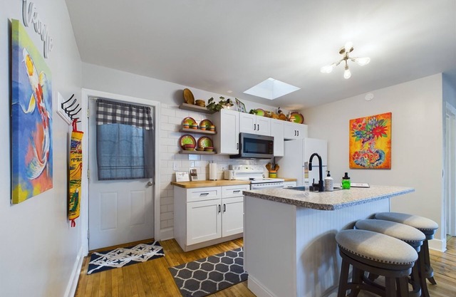 Superior Street Rental #1 Downtown Munising, 2023 Remodel