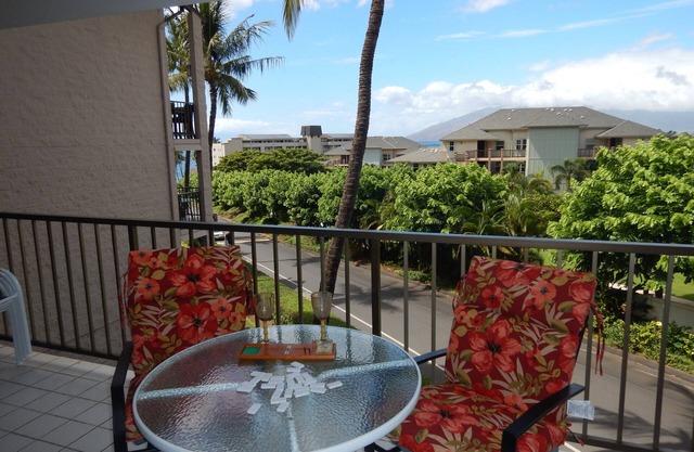 Panoramablick von W. Maui Mt, teilweise Meerblick, Quiet St, 3 min zu Fuß zum Strand
