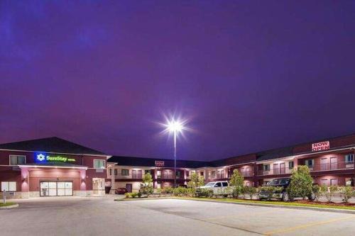 SureStay by Best Western Baytown