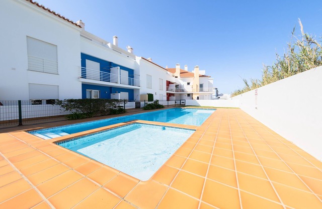Surf Paradise Apartment Strand Baleal