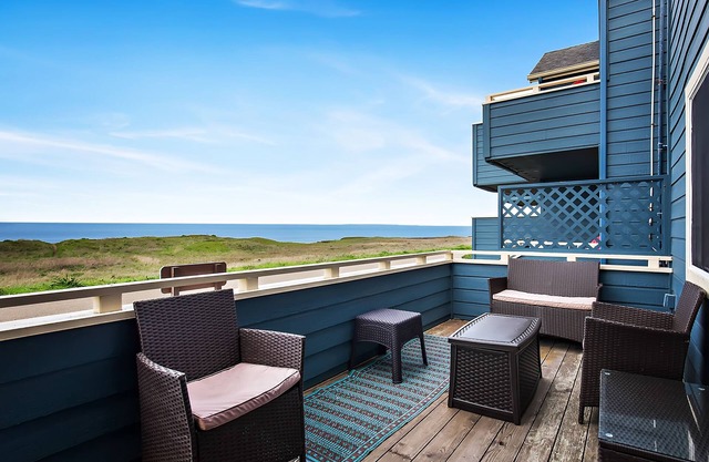 Surf & Sand Lodge