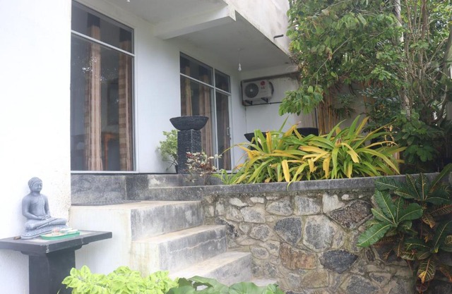 Surfing Sea Hiriketiya 3 Bed Room Entire Villa