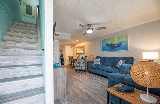 Surfside PCB Townhome: Sleeps 6 | Near Attractions