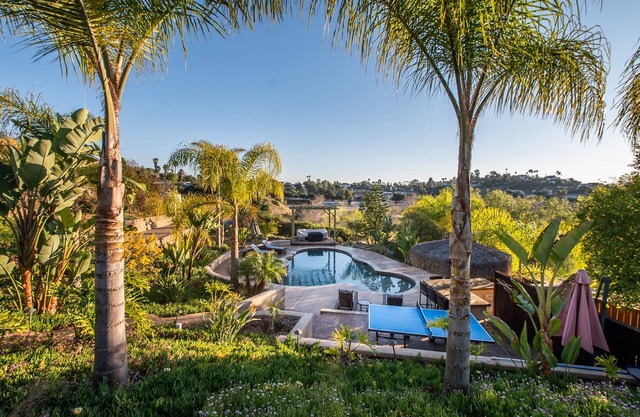 Surreal Luxury Escape w/ Views: Resort style Game Room/Pool & Hot Tub!